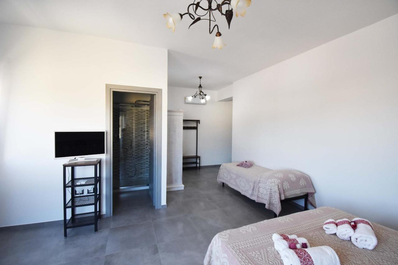 B&B Centrale Tortolì Eksteriør billede